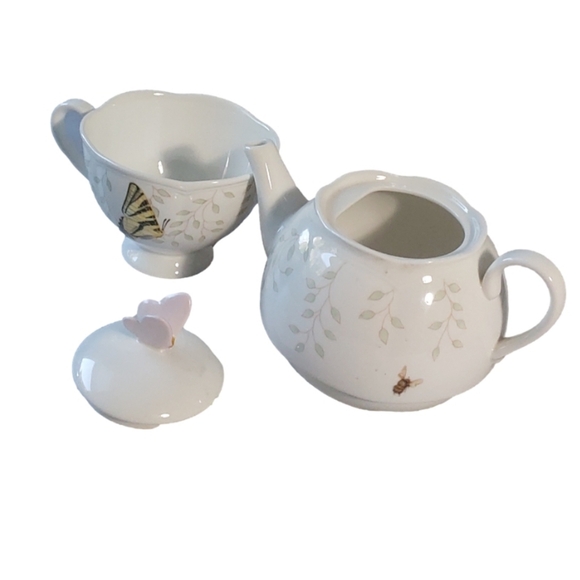 LENOX BUTTERFLY MEADOW STACKABLE TEA SET WITH CUP ONLY - Picture 4 of 5